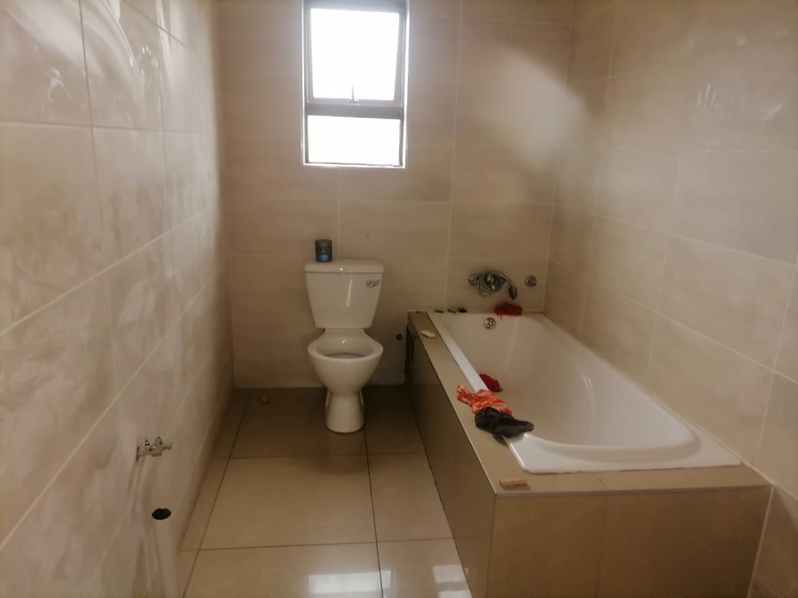 3 Bedroom Property for Sale in Geluksdal Gauteng