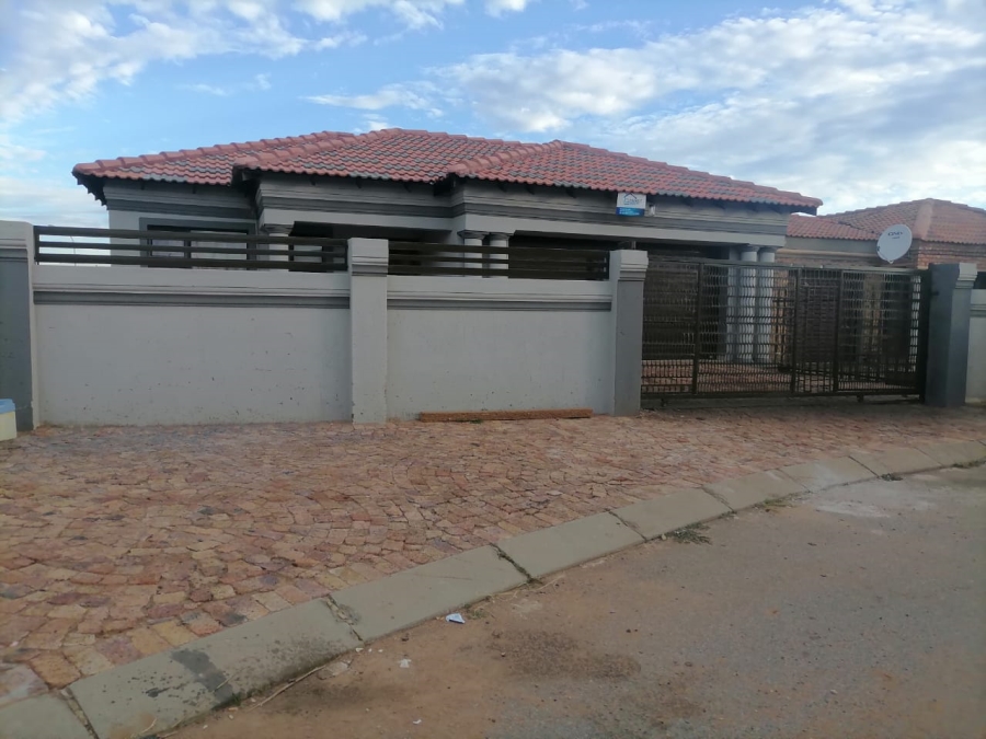 3 Bedroom Property for Sale in Geluksdal Gauteng