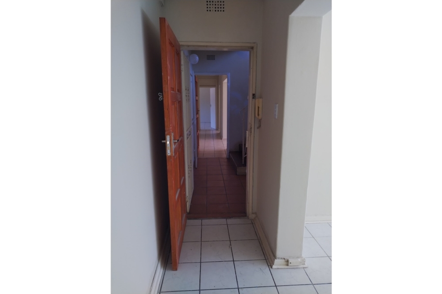 To Let 2 Bedroom Property for Rent in Turf Club Gauteng