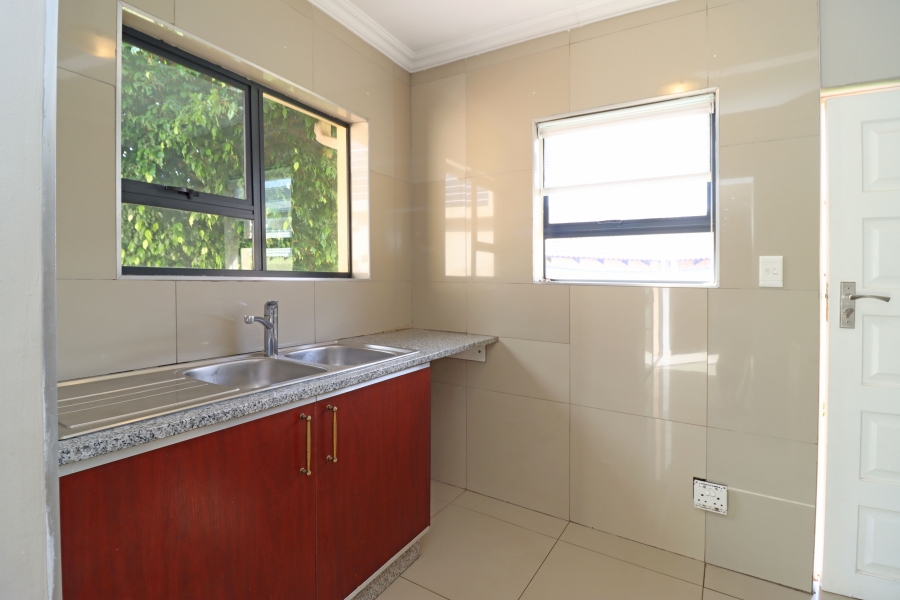3 Bedroom Property for Sale in Thatchfield Hills Gauteng