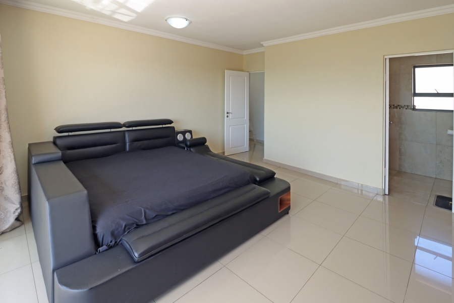 3 Bedroom Property for Sale in Thatchfield Hills Gauteng