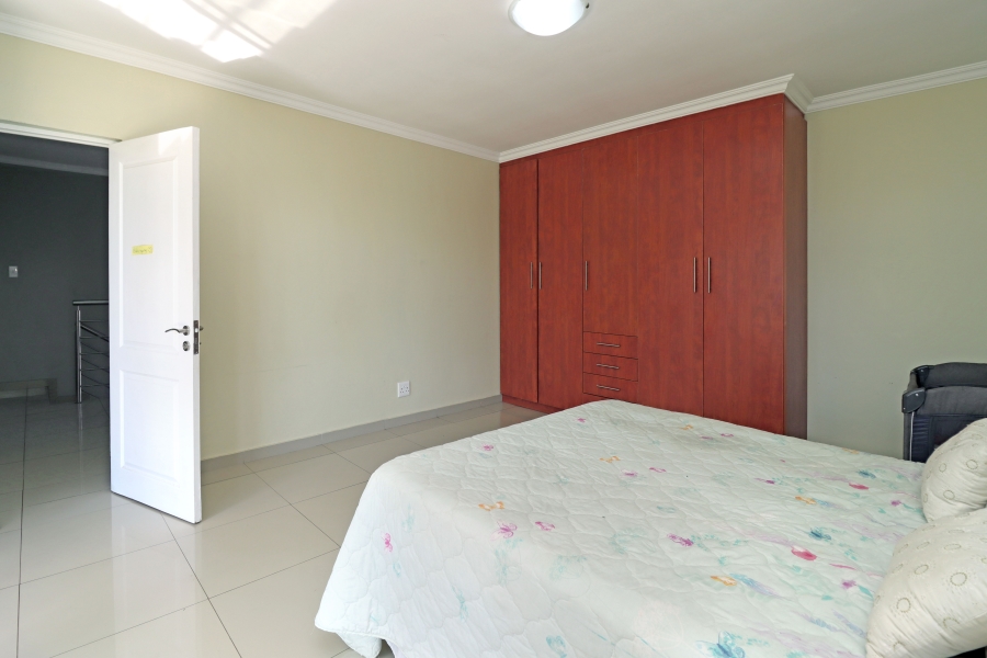 3 Bedroom Property for Sale in Thatchfield Hills Gauteng