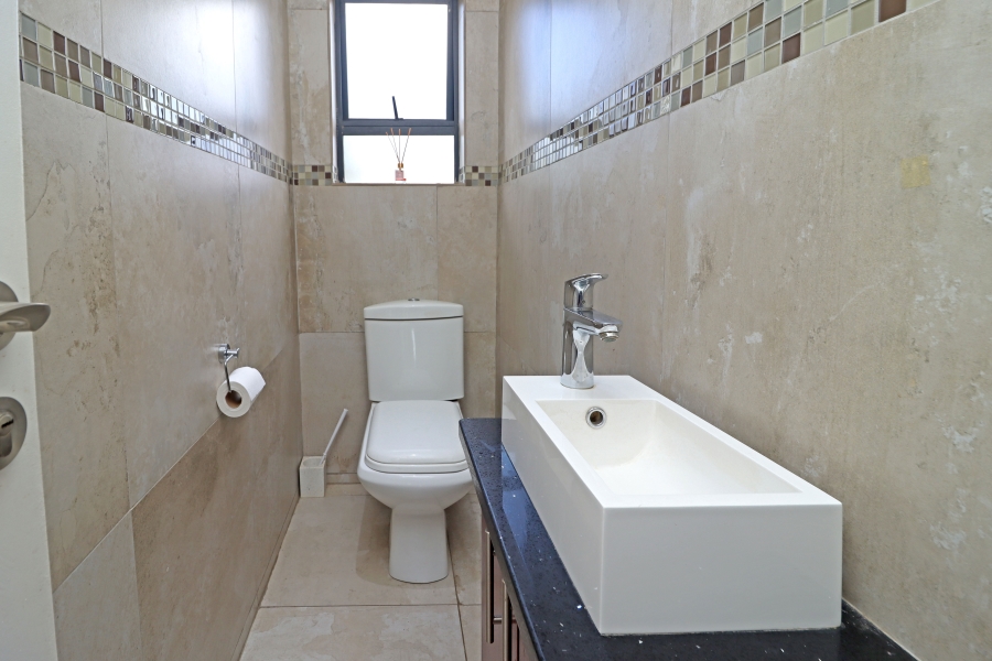 3 Bedroom Property for Sale in Thatchfield Hills Gauteng