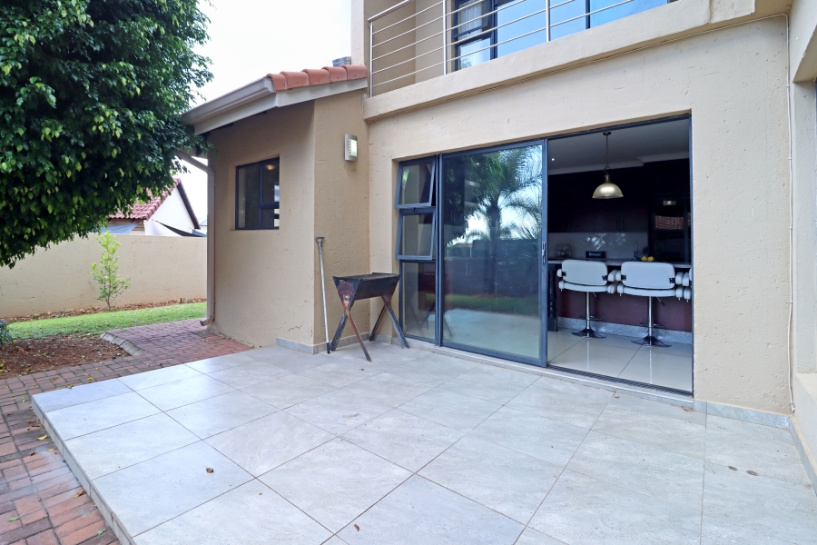 3 Bedroom Property for Sale in Thatchfield Hills Gauteng
