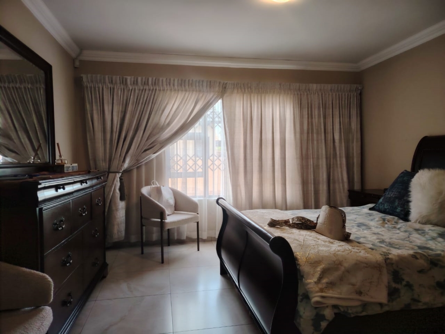 To Let 3 Bedroom Property for Rent in Elandspoort Gauteng