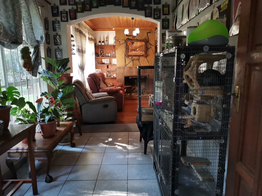 4 Bedroom Property for Sale in Struisbult Gauteng