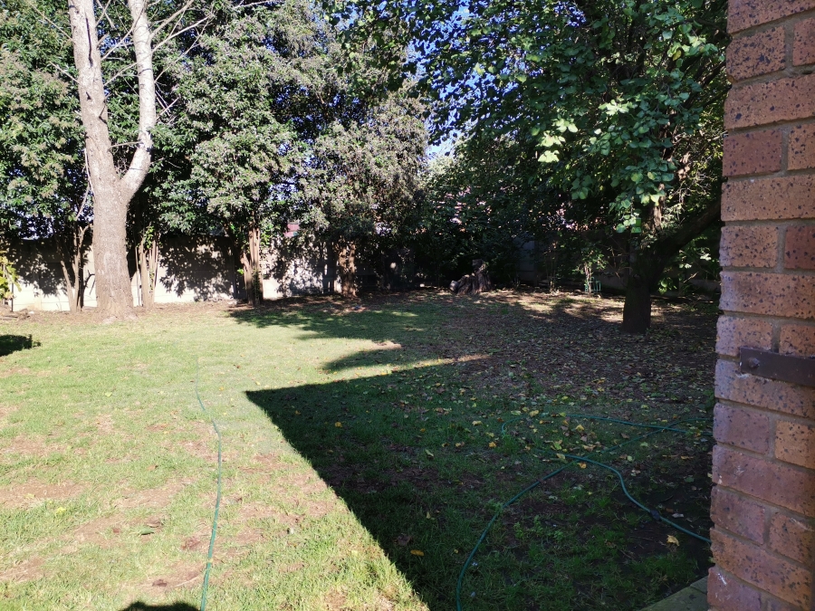 4 Bedroom Property for Sale in Struisbult Gauteng