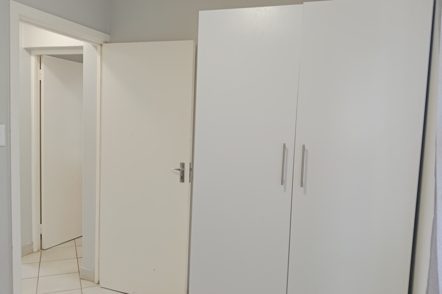 To Let 2 Bedroom Property for Rent in Glenway Estate Gauteng