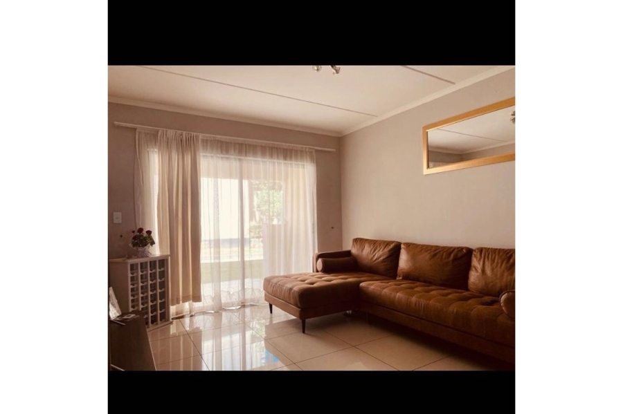 To Let 2 Bedroom Property for Rent in Noordwyk Gauteng