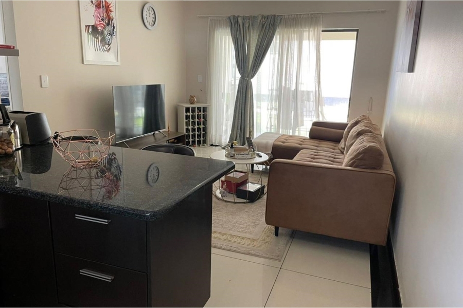 To Let 2 Bedroom Property for Rent in Noordwyk Gauteng