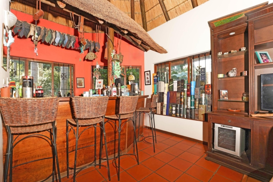 5 Bedroom Property for Sale in Bryanston Gauteng
