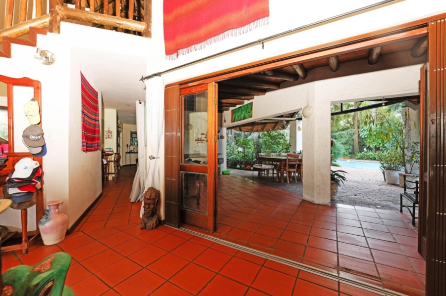 5 Bedroom Property for Sale in Bryanston Gauteng