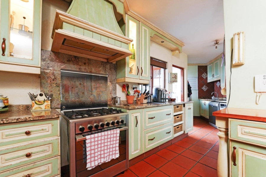 5 Bedroom Property for Sale in Bryanston Gauteng