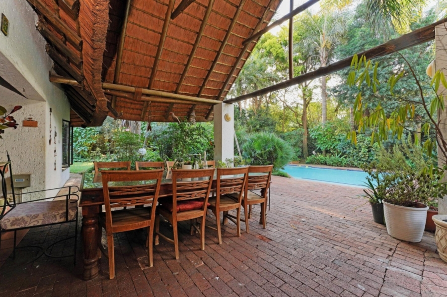5 Bedroom Property for Sale in Bryanston Gauteng