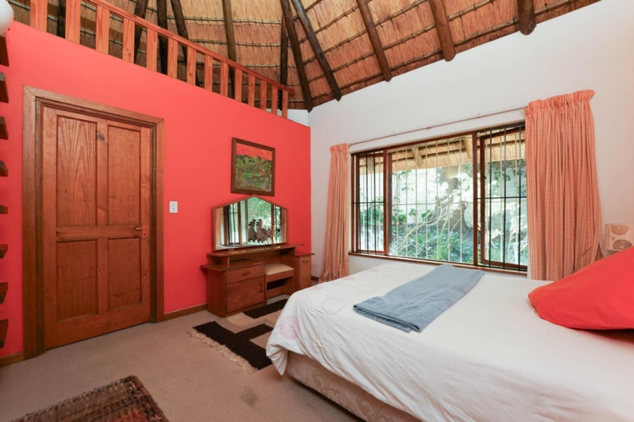 5 Bedroom Property for Sale in Bryanston Gauteng