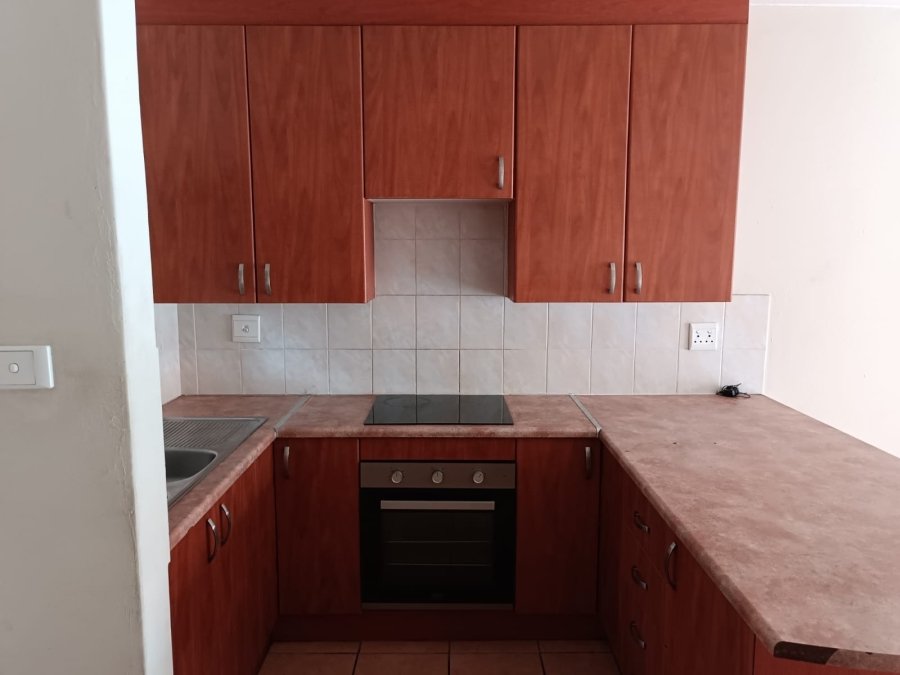 To Let 2 Bedroom Property for Rent in Birchleigh Gauteng