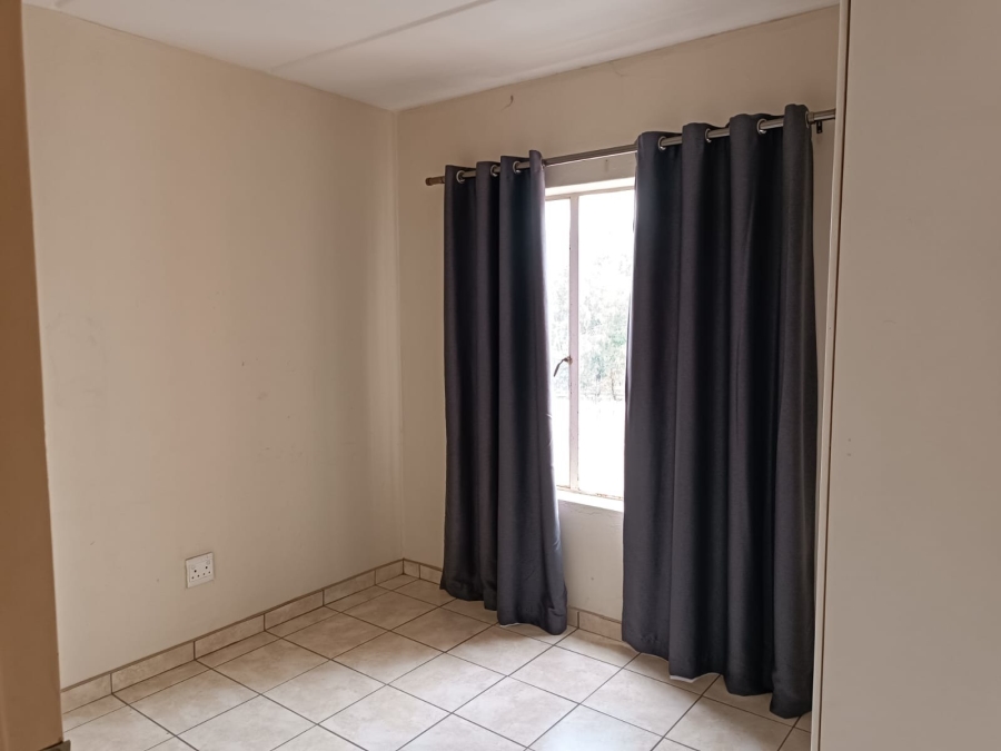 To Let 2 Bedroom Property for Rent in Birchleigh Gauteng
