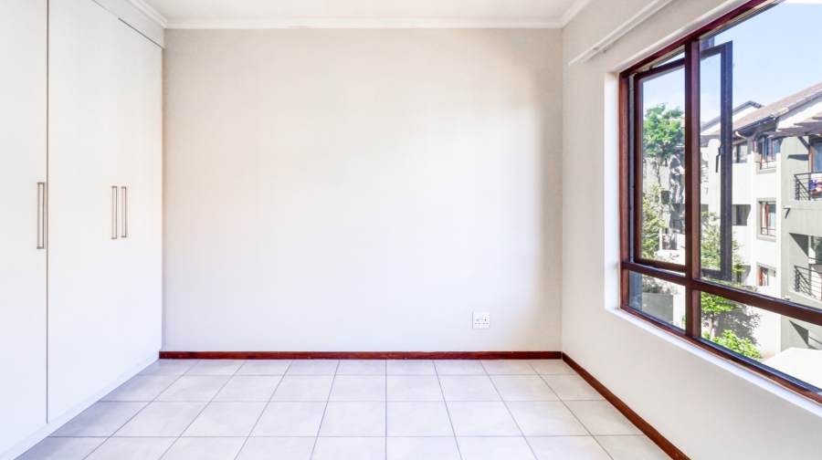 To Let 2 Bedroom Property for Rent in Lonehill Gauteng