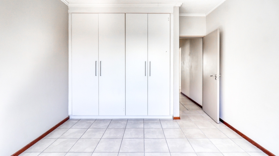 To Let 2 Bedroom Property for Rent in Lonehill Gauteng