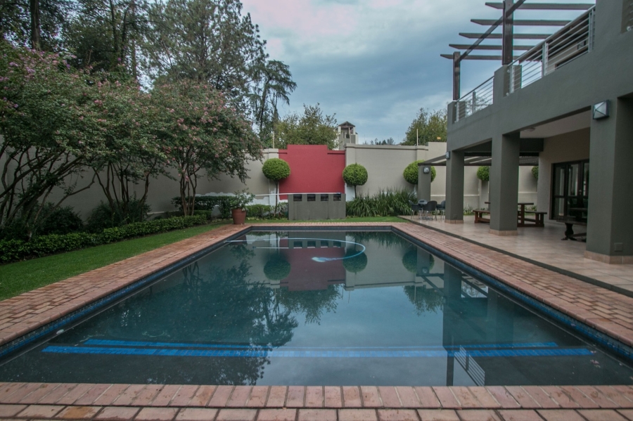 To Let 2 Bedroom Property for Rent in Lonehill Gauteng