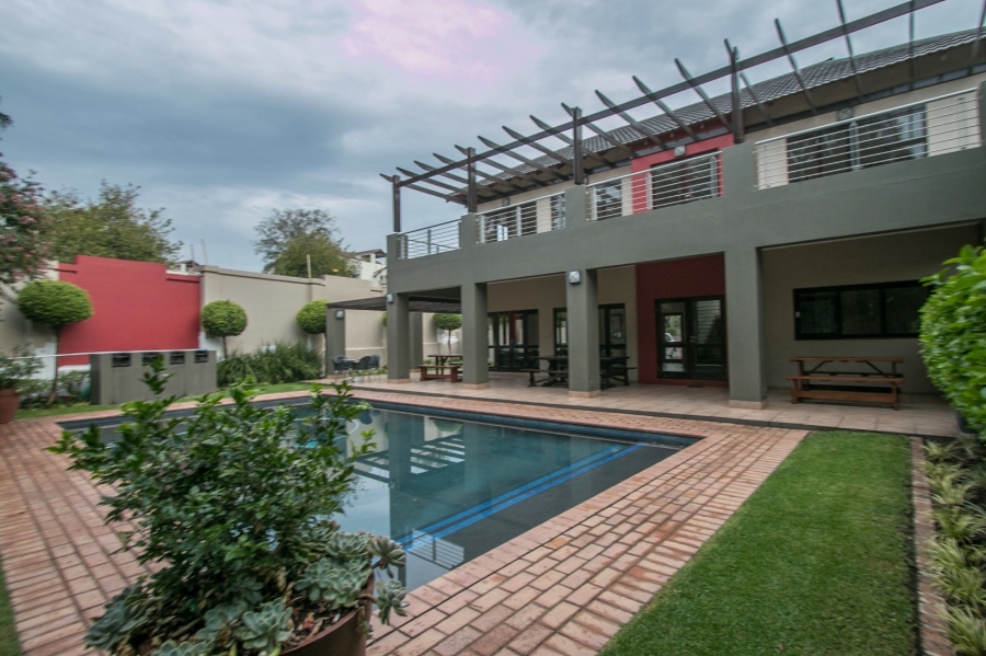 To Let 2 Bedroom Property for Rent in Lonehill Gauteng