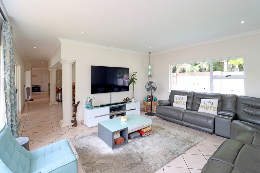 5 Bedroom Property for Sale in Kyalami Estates Gauteng
