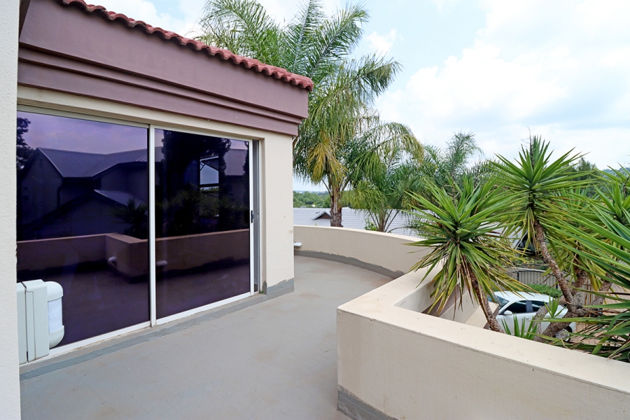 5 Bedroom Property for Sale in Kyalami Estates Gauteng