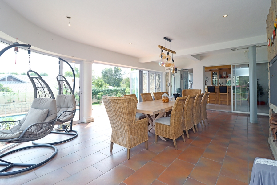 5 Bedroom Property for Sale in Kyalami Estates Gauteng