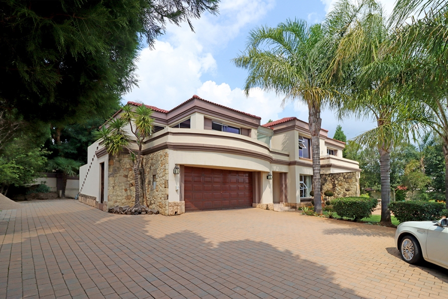 5 Bedroom Property for Sale in Kyalami Estates Gauteng