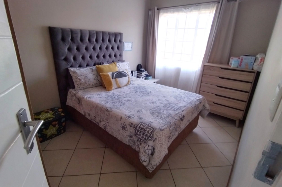 To Let 2 Bedroom Property for Rent in Monavoni Gauteng