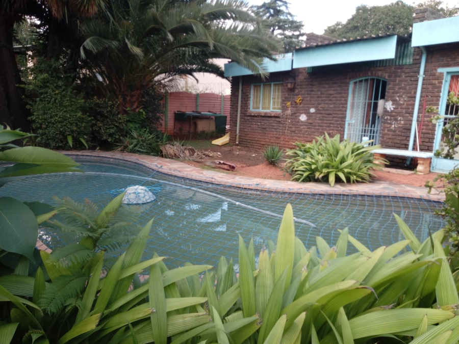 5 Bedroom Property for Sale in Birch Acres Gauteng