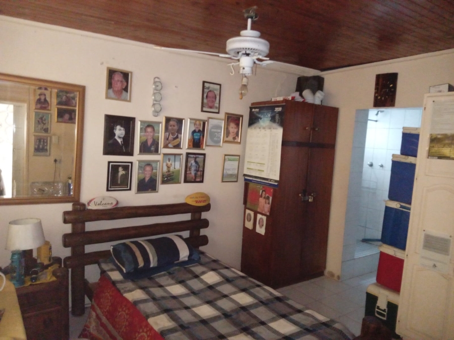 5 Bedroom Property for Sale in Birch Acres Gauteng