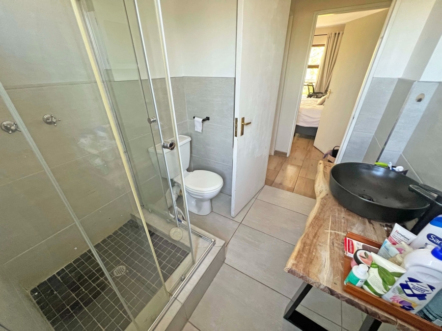 To Let 2 Bedroom Property for Rent in Bryanston Gauteng