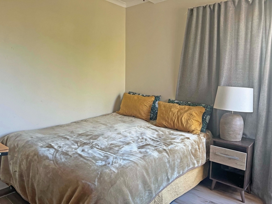 To Let 2 Bedroom Property for Rent in Bryanston Gauteng