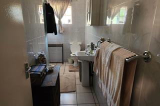 3 Bedroom Property for Sale in Glen Marais Gauteng
