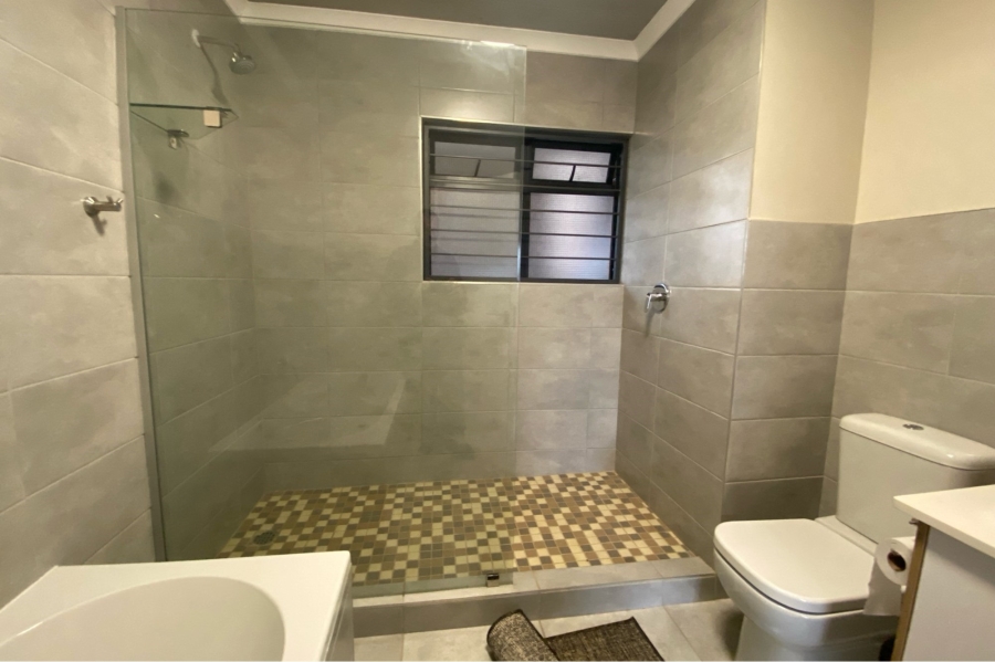 To Let 2 Bedroom Property for Rent in Boardwalk Gauteng