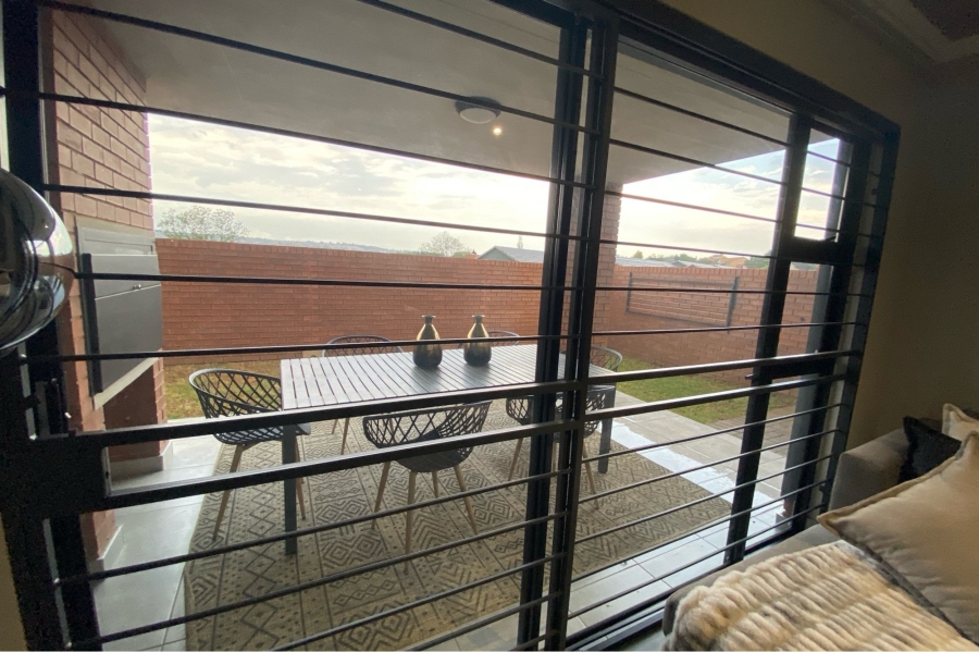 To Let 2 Bedroom Property for Rent in Boardwalk Gauteng