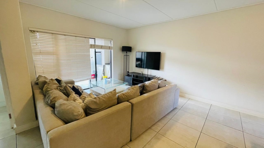 3 Bedroom Property for Sale in Waterfall Gauteng