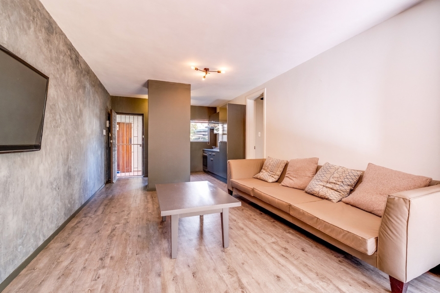 1 Bedroom Property for Sale in Bedfordview Gauteng