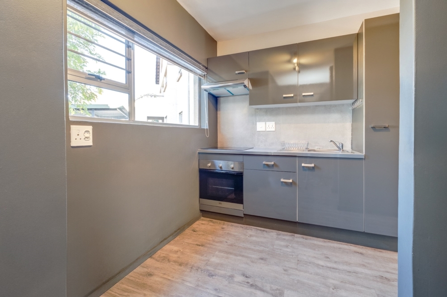 1 Bedroom Property for Sale in Bedfordview Gauteng