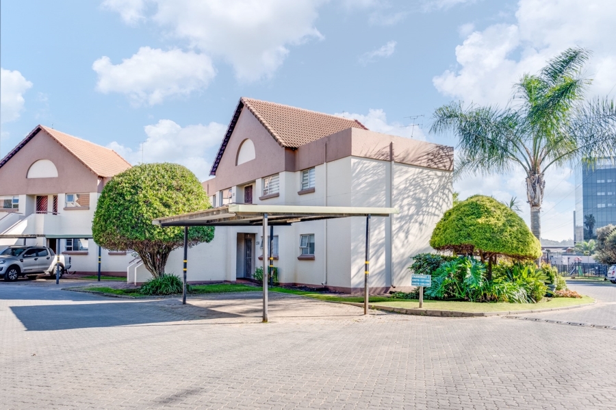 1 Bedroom Property for Sale in Bedfordview Gauteng
