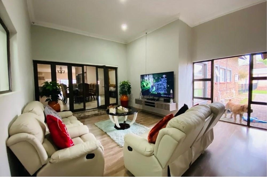 4 Bedroom Property for Sale in Vanderbijlpark SW Gauteng