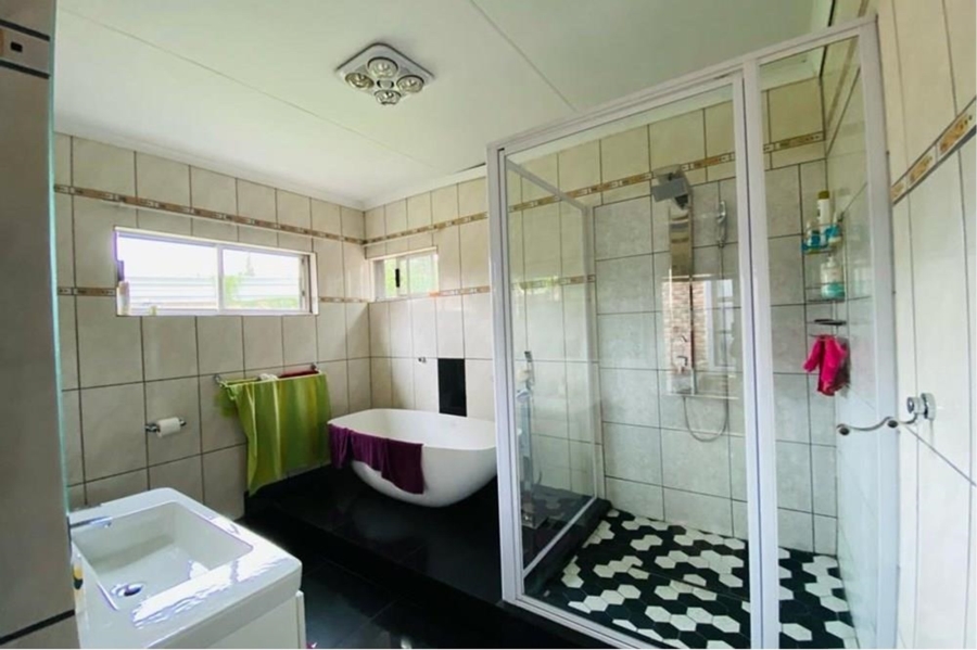 4 Bedroom Property for Sale in Vanderbijlpark SW Gauteng