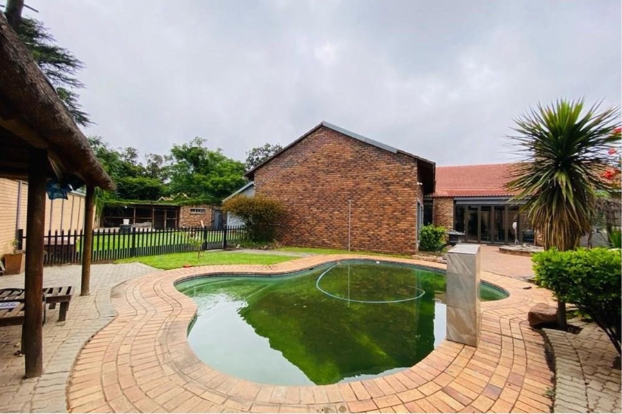 4 Bedroom Property for Sale in Vanderbijlpark SW Gauteng