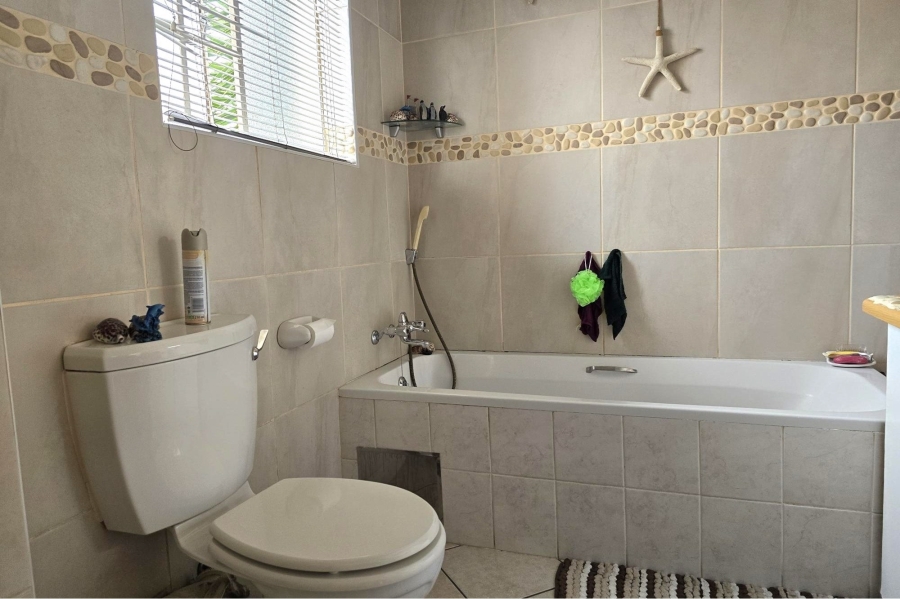 2 Bedroom Property for Sale in Brentwood Park Gauteng