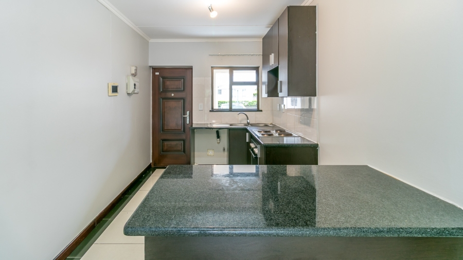To Let 2 Bedroom Property for Rent in Noordwyk Gauteng