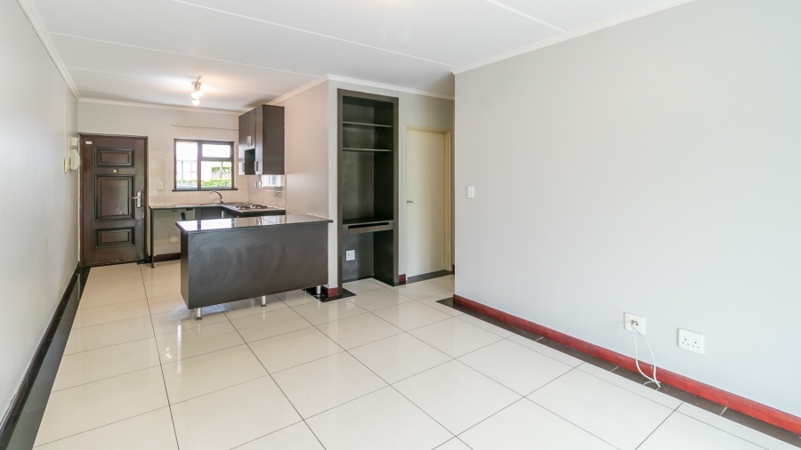 To Let 2 Bedroom Property for Rent in Noordwyk Gauteng
