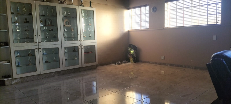 3 Bedroom Property for Sale in Greenhills Gauteng