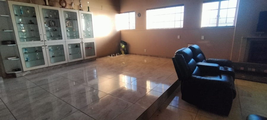 3 Bedroom Property for Sale in Greenhills Gauteng
