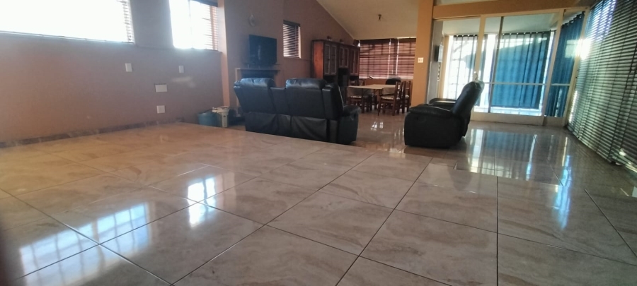 3 Bedroom Property for Sale in Greenhills Gauteng